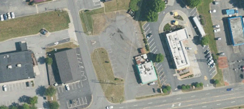 1411 Main St