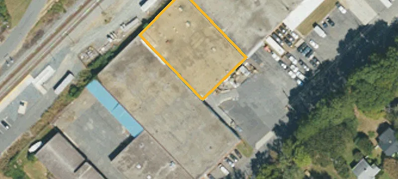 1220 Industrial Ave