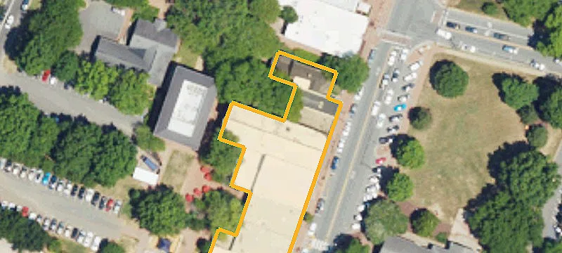 108 Main St