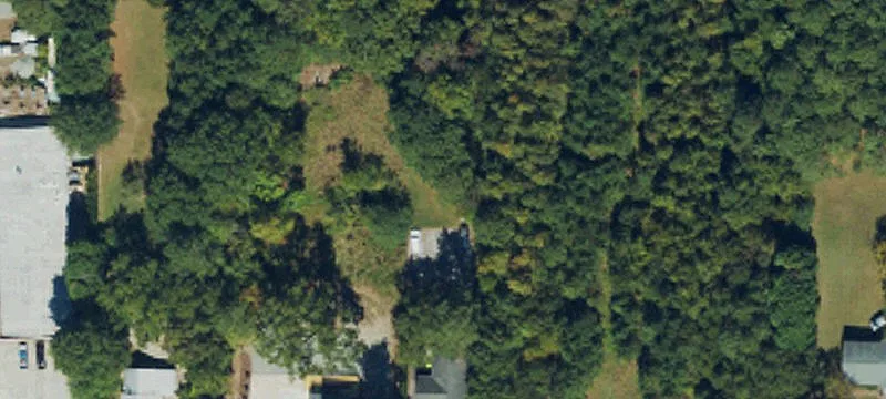 125 Holly Spgs Rd