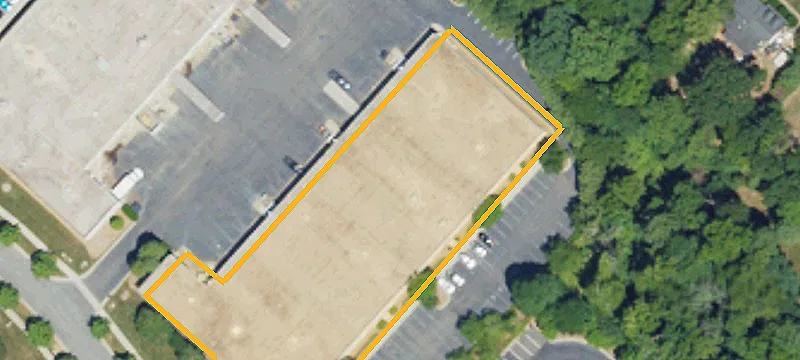 9825 Northcross Ctr Ct