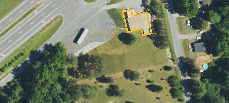 520 Commercial Blvd