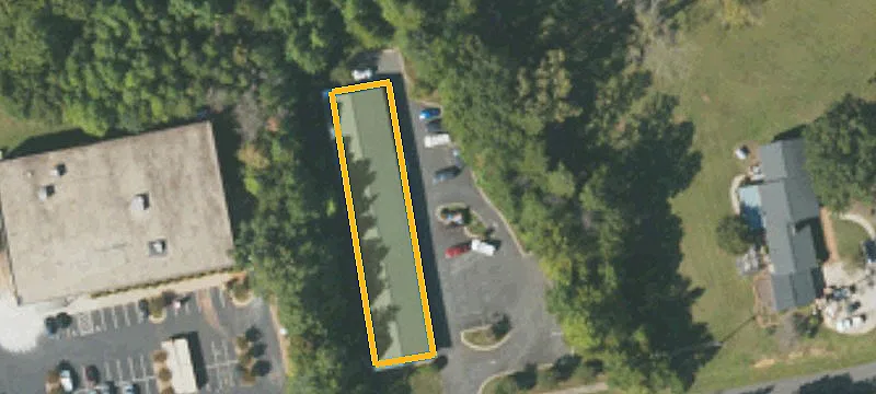 1135 4th Lks Dr