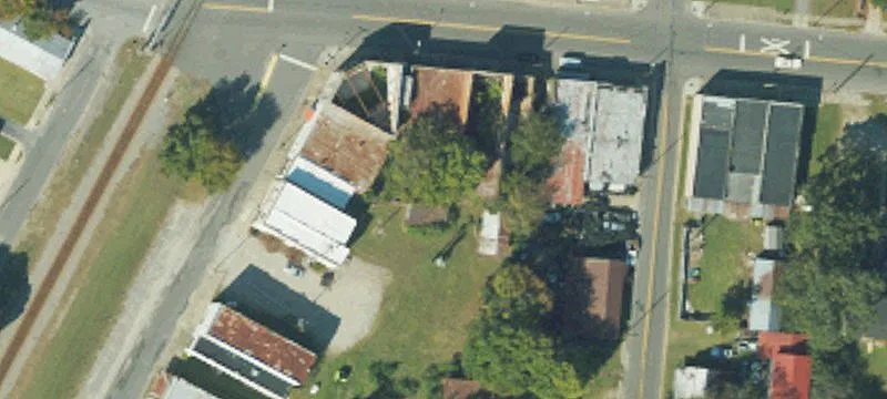 109 Main St