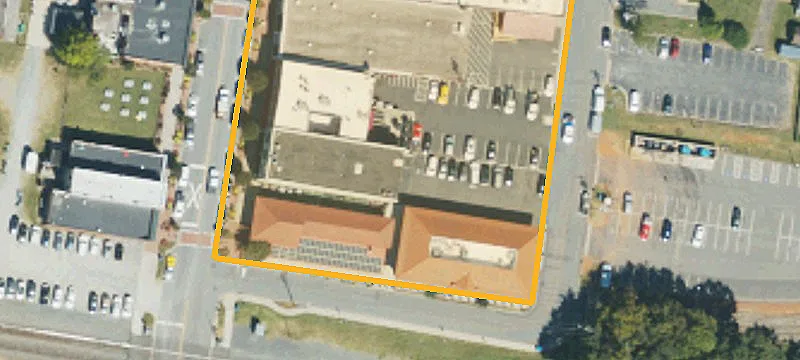 6 Main St