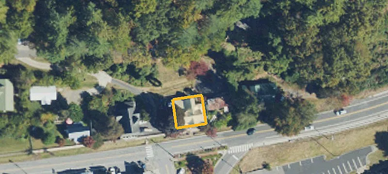 364 Haywood Rd