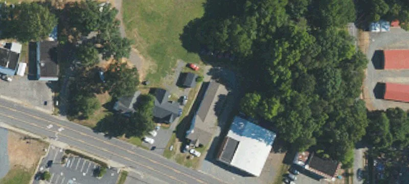 1433 Main St