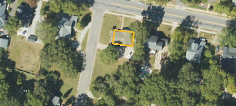 403 Ctr Ave