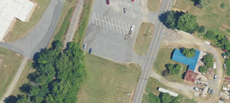 408 Main Ave