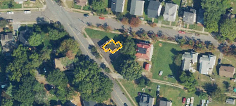 2207 Sunnyside Ave