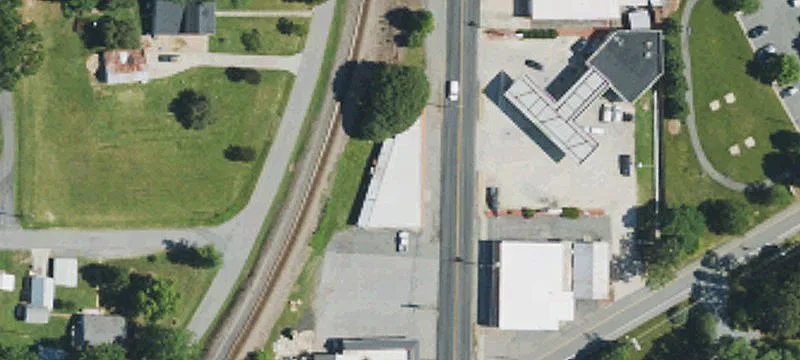5102 Main St