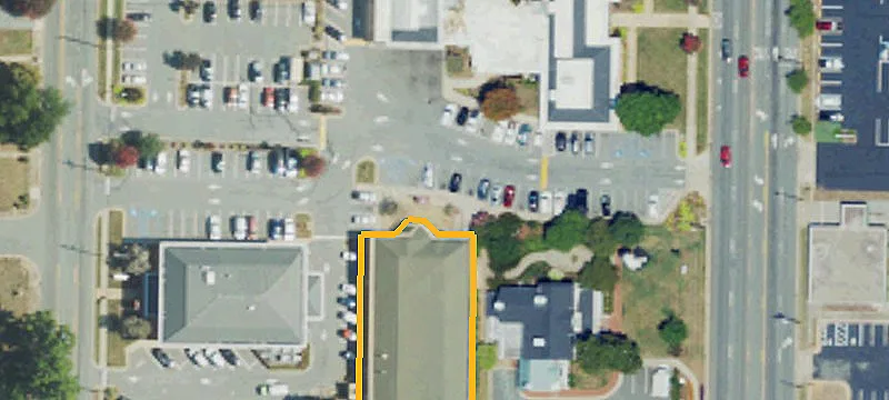201 Main St