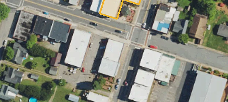 100 2nd Ave
