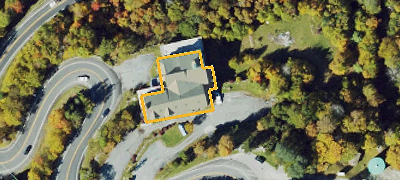704 Beech Mtn Pkwy
