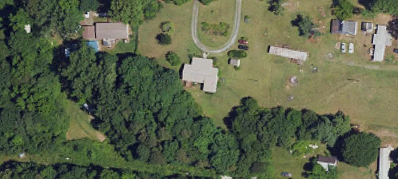 4742 Calhoun Dr