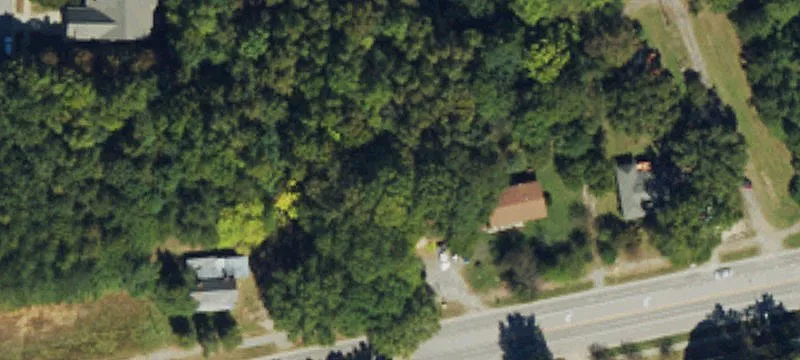 10236 Holly Spgs Rd