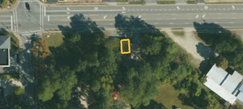 706 Main St
