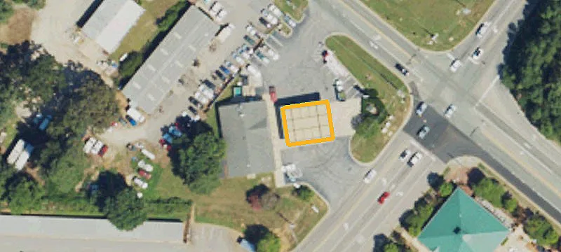 4320 10th 10th Rd