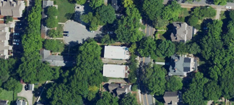 406 Mendenhall St