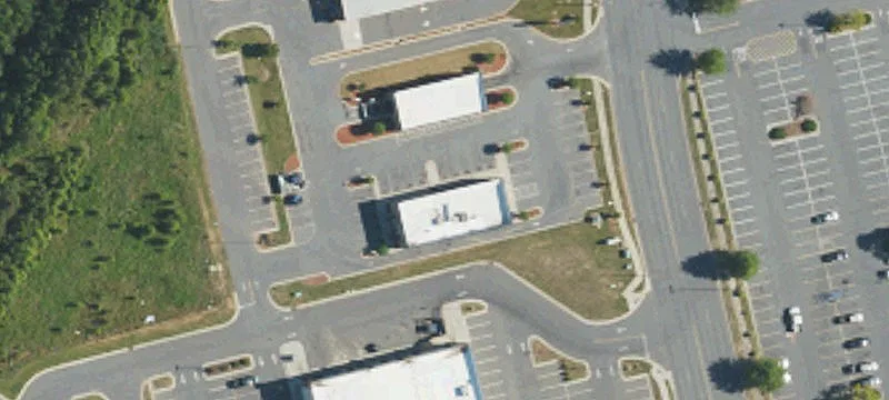 730 Leonard Ave