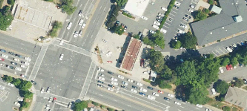 4627 Sharon Rd