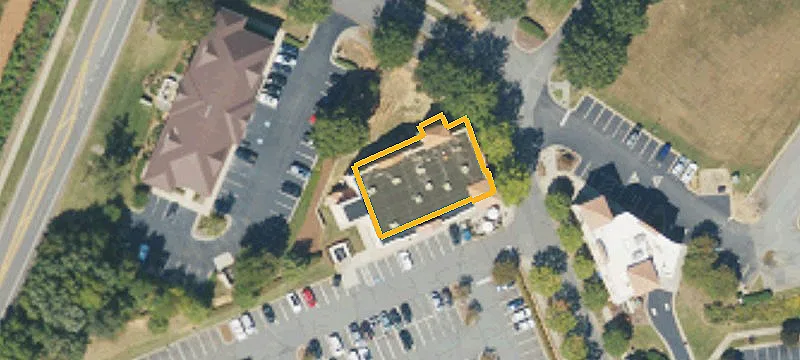 17015 Kenton Dr