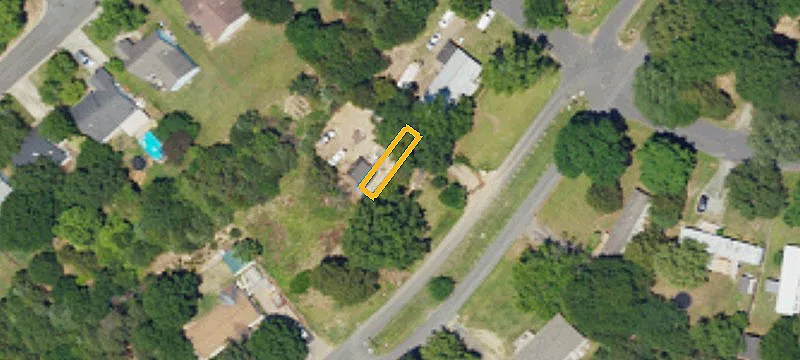 12514 Buxton Dr