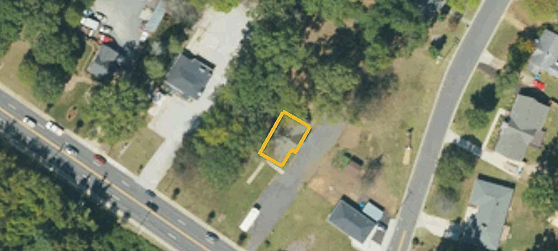 710 Main St