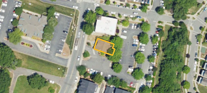 463 Main St