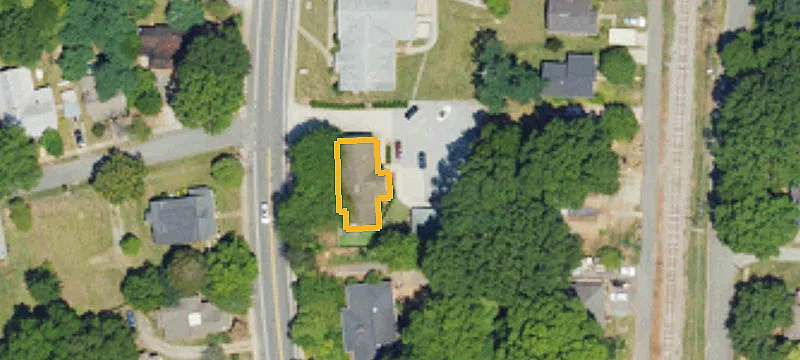 20306 Main St