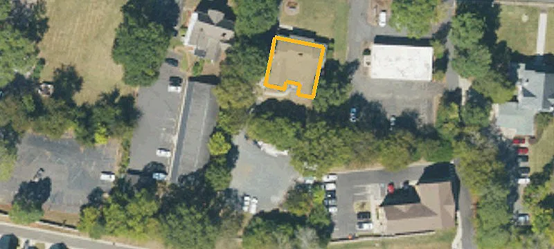 211 Main St