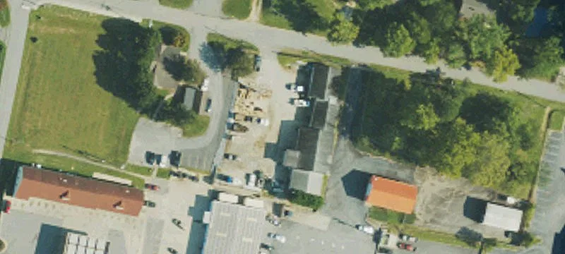 211 Hillview Blvd