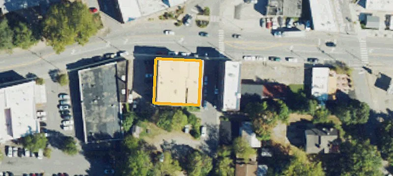 416 Haywood Rd