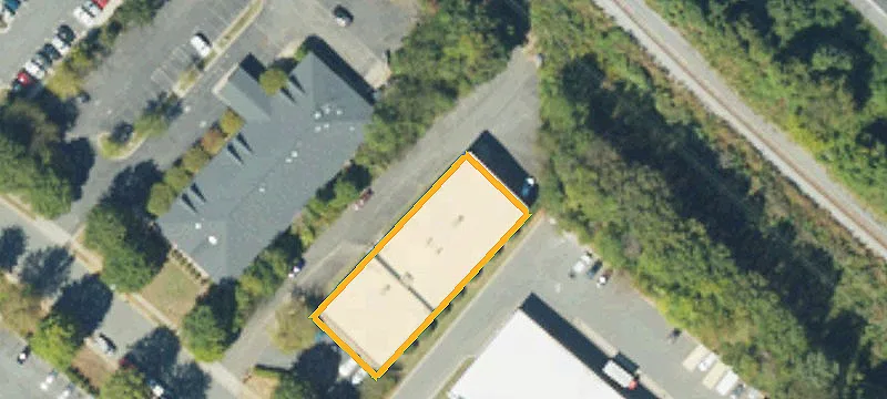 3525 Latrobe Dr