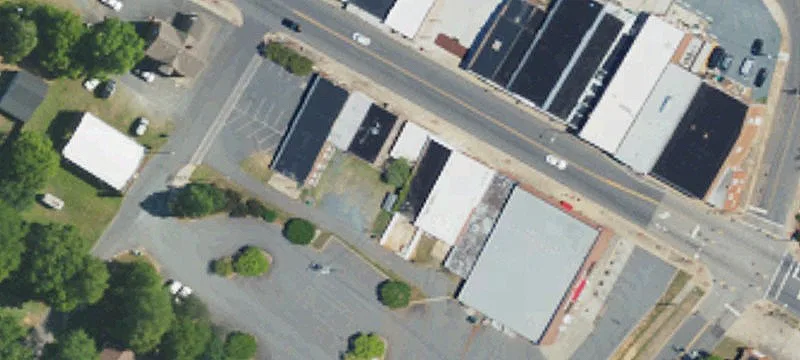 123 Main St
