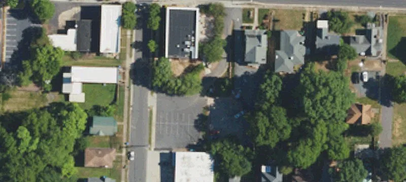 304 Main St
