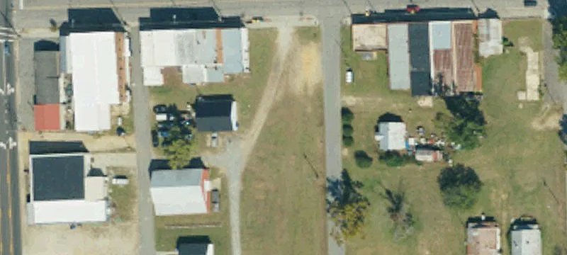 Railroad St