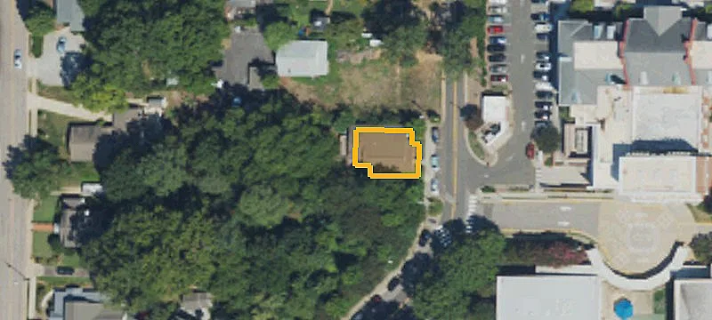 406 Faculty Ave