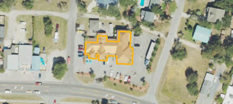 6102 Oak Is Dr
