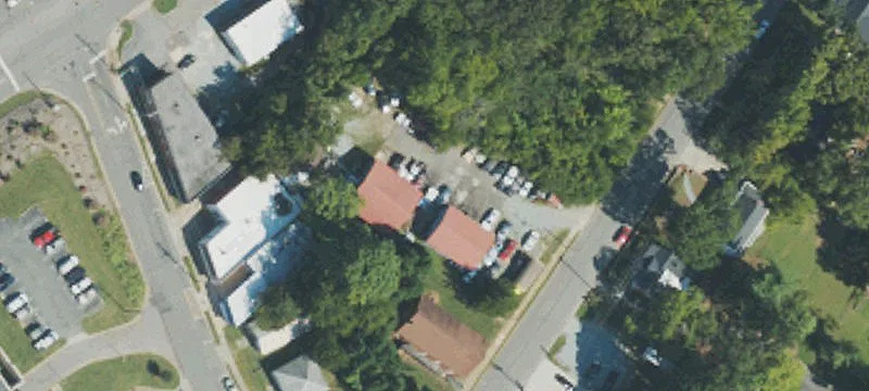 225 Lamar St