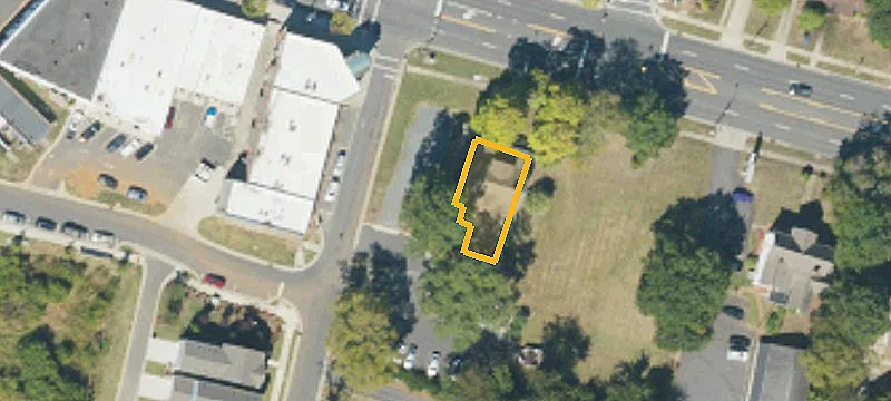 237 Main St