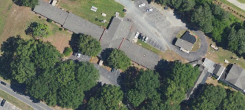 2051 Country Clb Rd
