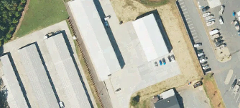 1208 Riv Hwy