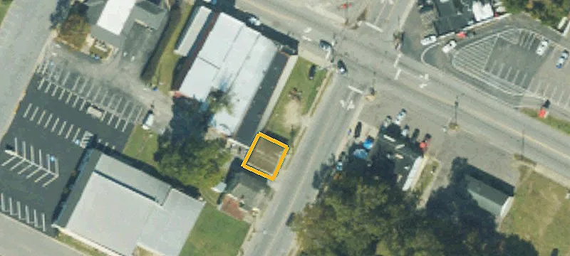 122 Hamlet St