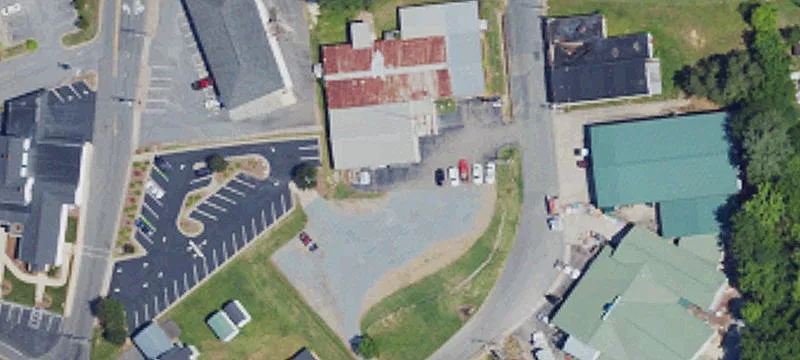 800 Moffitt St