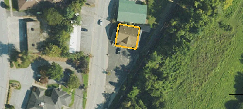 416 King St