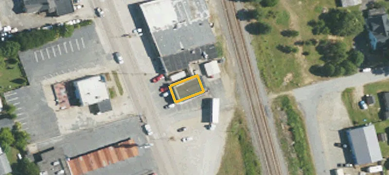 925 Main St