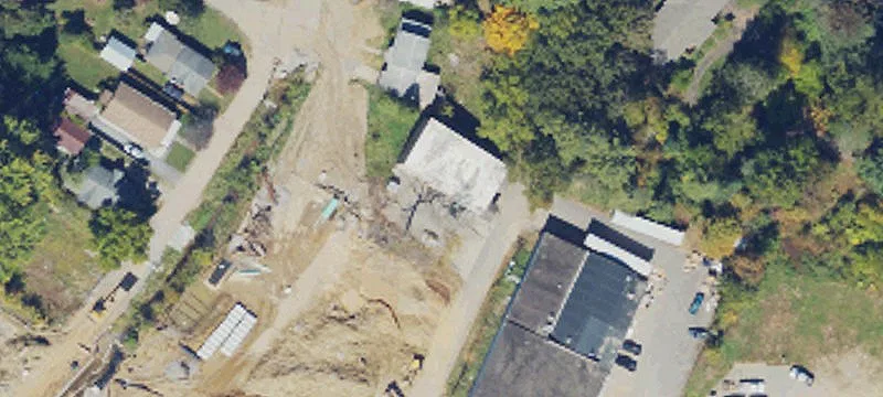 35 Bridges St