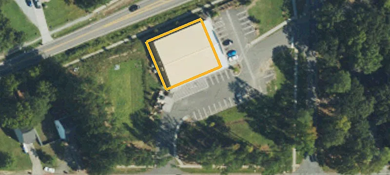 318 Old Oxford Rd