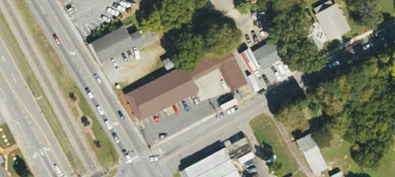 100 Main St